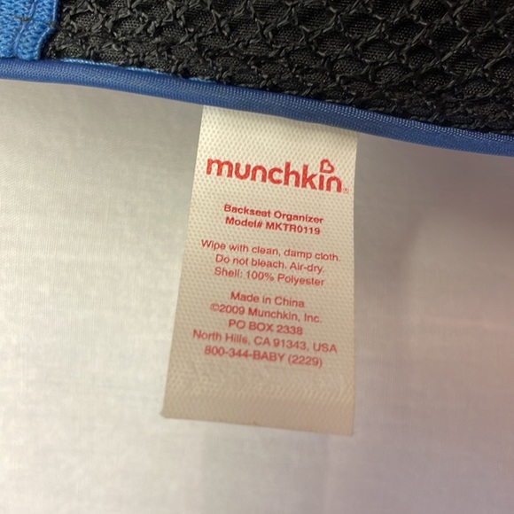 Munchkin Backseat Organizer, Black - Picture 2 of 6